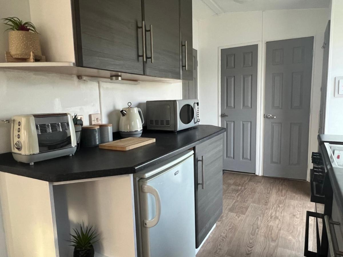 Forest & Beach Access Naish Park Apartment New Milton Exterior foto