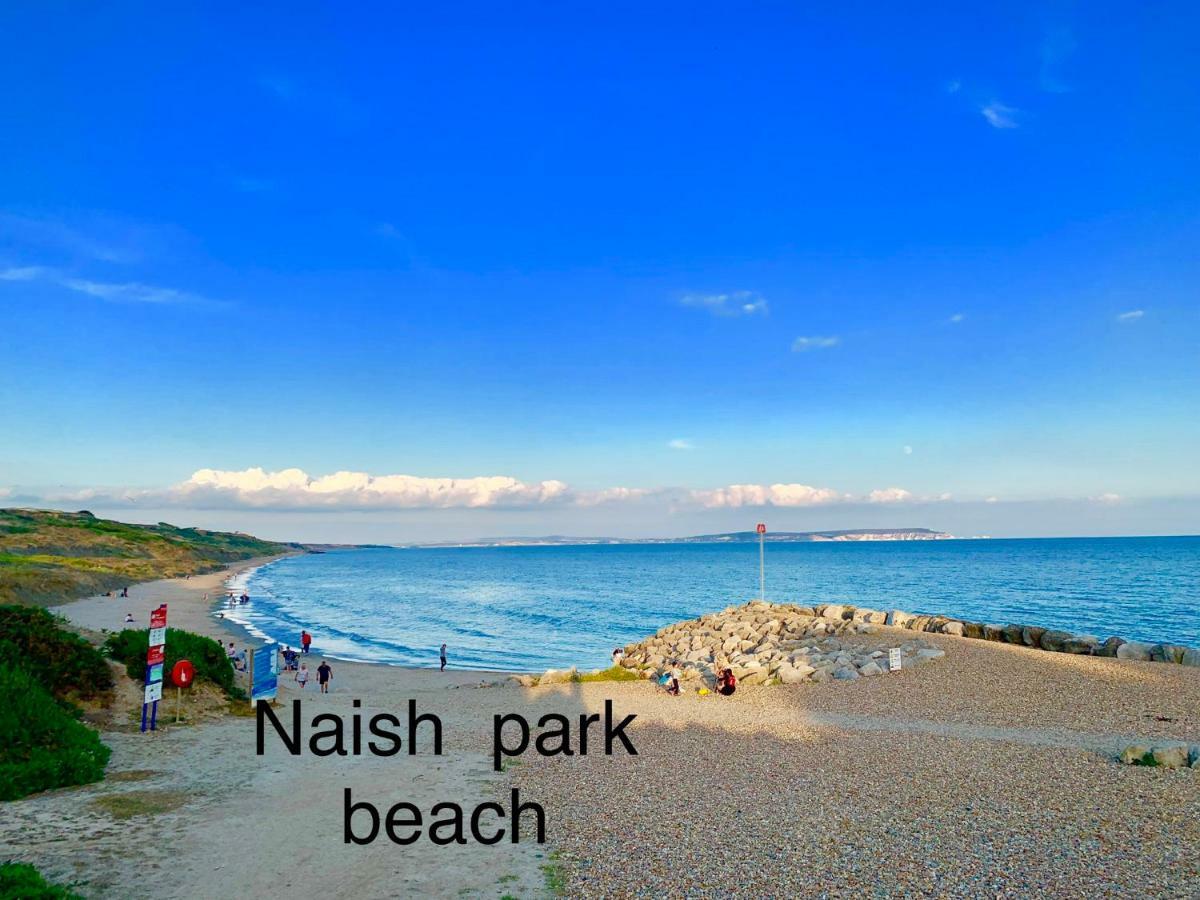 Forest & Beach Access Naish Park Apartment New Milton Exterior foto